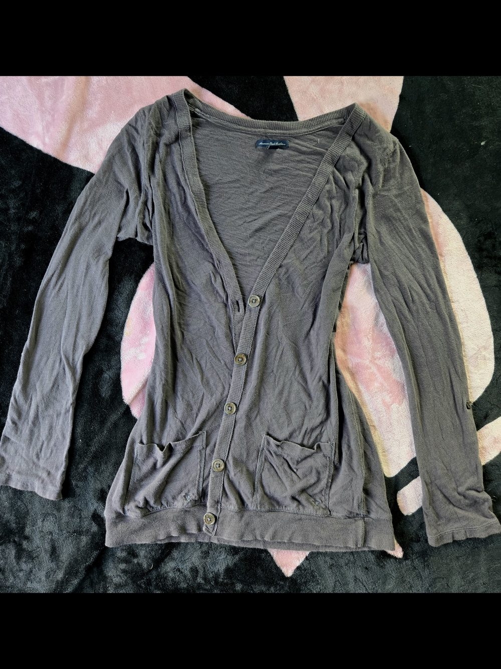 American Eagle Outfitters Lightweight Button Gray V-Neck Cardigan